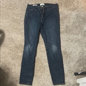 Universal Thread Dark Blue Skinny Jeans